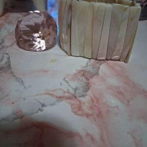 Ivory Shell Stretch Bracelet - Neutral Home Accent Accessory